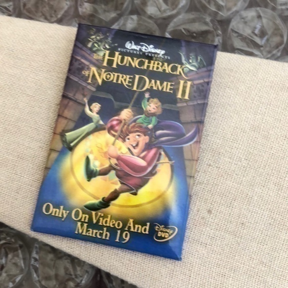 Vintage Disney the Hunchback of Notre Dame 2 Button Brooch